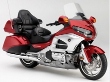 Фото Honda GL1800A Gold Wing  №4